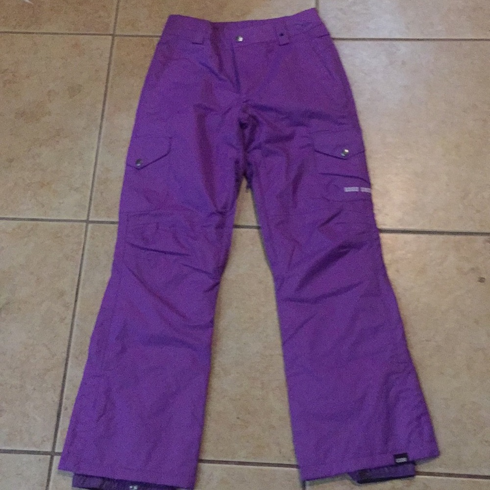 NWOT•APTRO Snow Pants
Women's Insulated Ski Pants